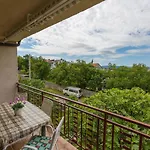 Hundefreundliches Nur 440 Meter Zum Mit Meerblick Und Grill *