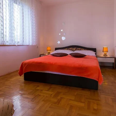 Hundefreundliches Nur 440 Meter Zum Mit Meerblick Und Grill *